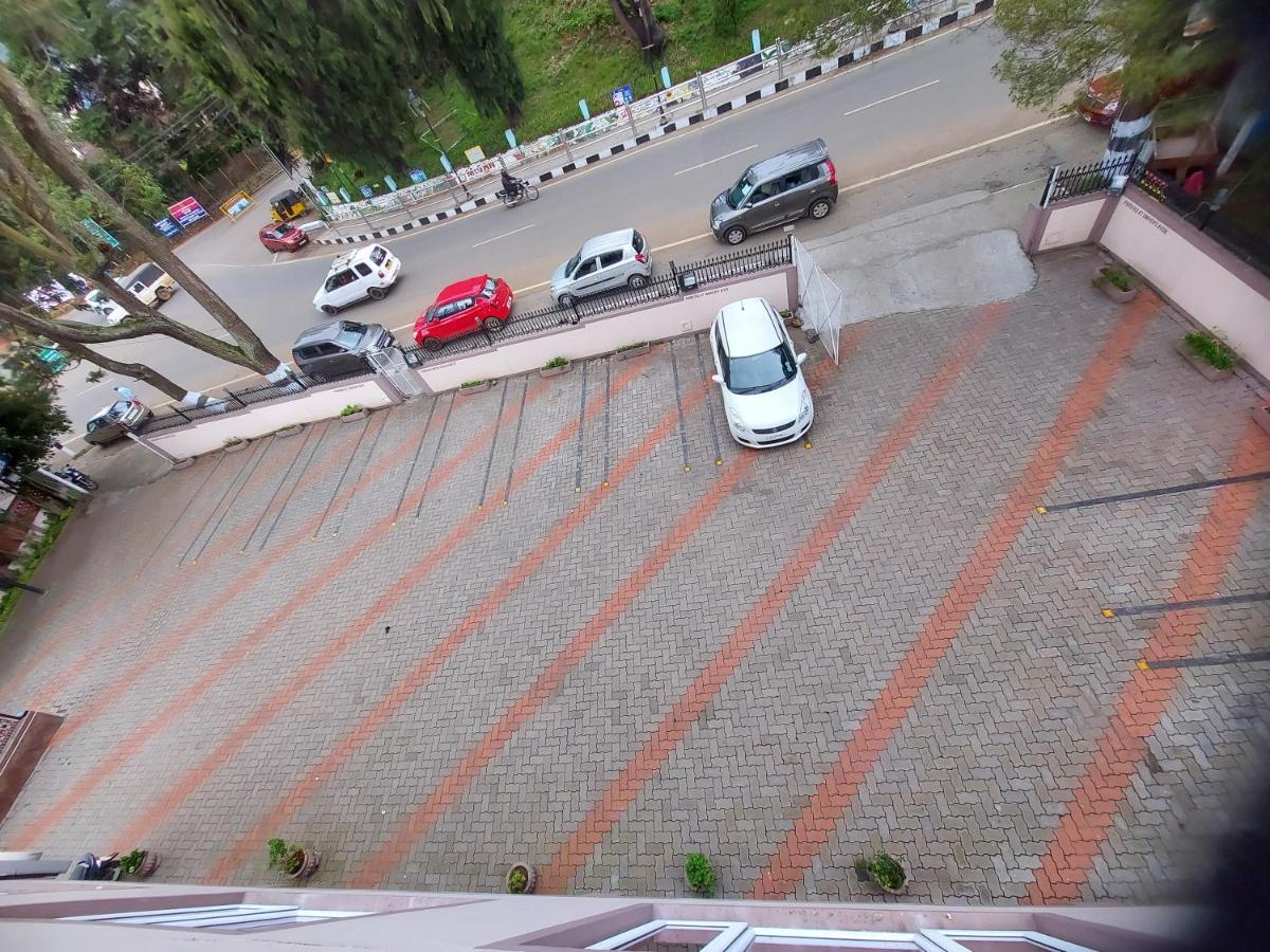 Astoria Residency Hotel Ooty Exterior photo