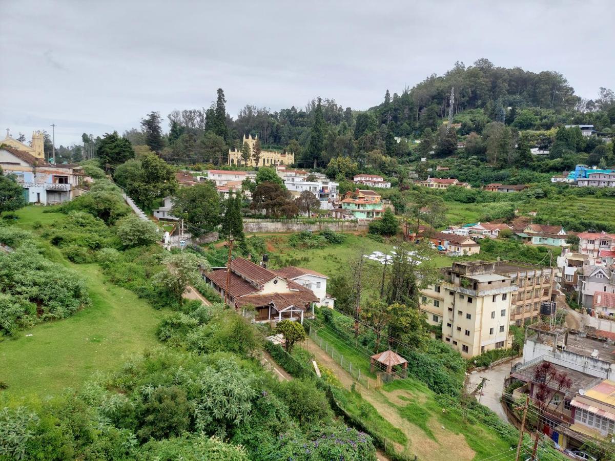Astoria Residency Hotel Ooty Exterior photo