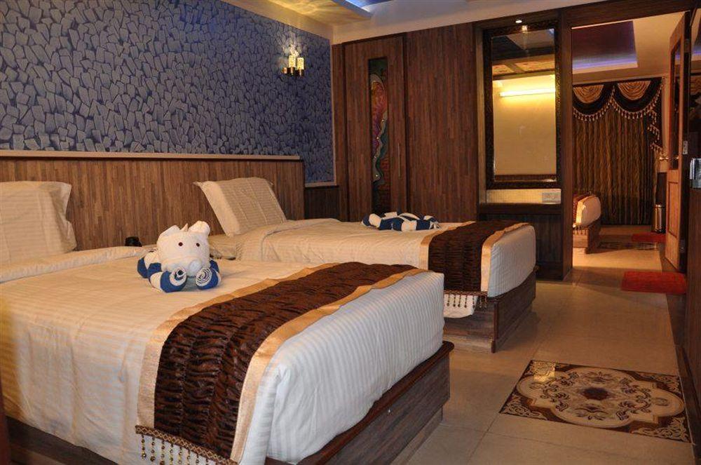 Astoria Residency Hotel Ooty Exterior photo