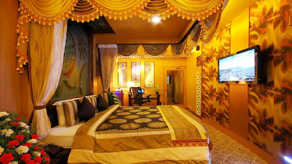 Astoria Residency Hotel Ooty Exterior photo